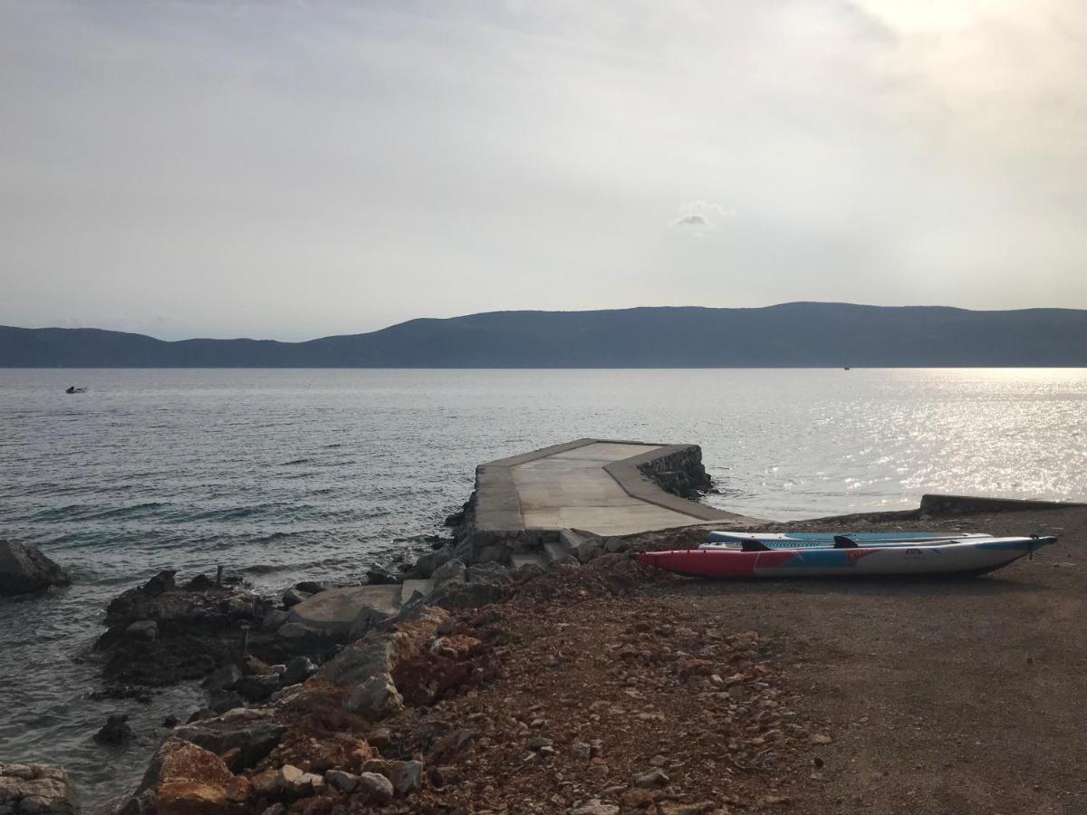 Krk Apartmani Pepina Pinezići Buitenkant foto