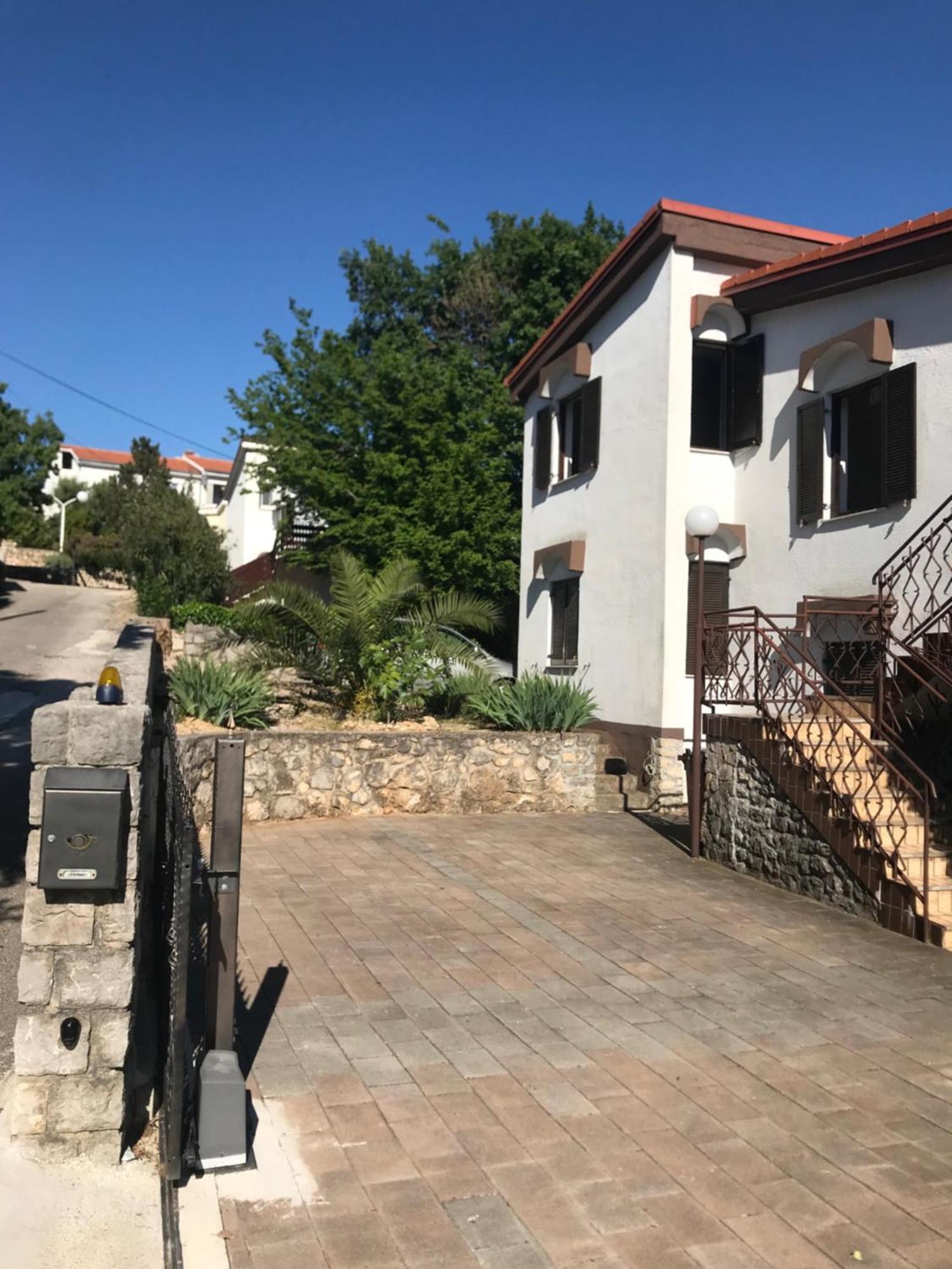 Krk Apartmani Pepina Pinezići Buitenkant foto