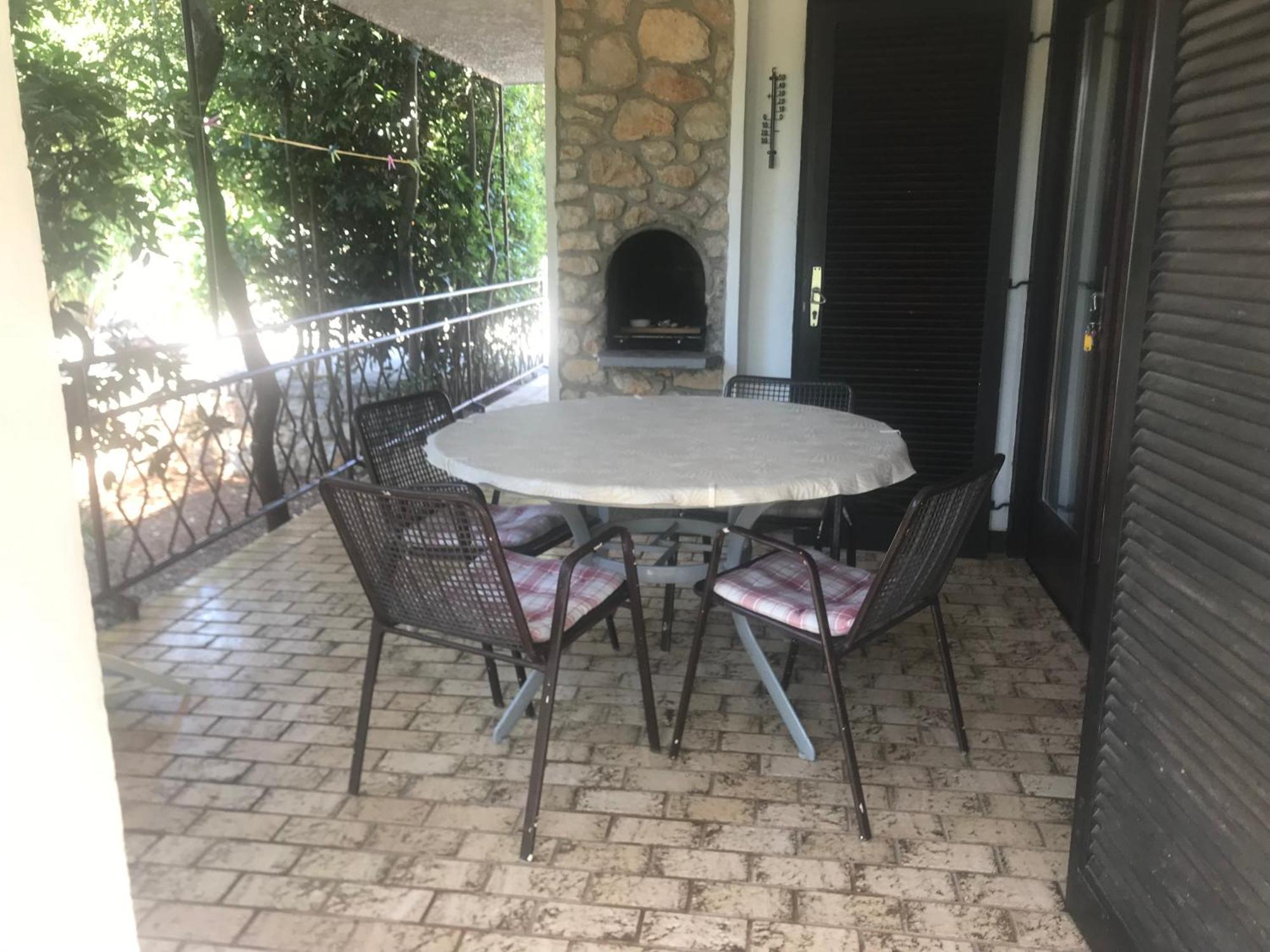 Krk Apartmani Pepina Pinezići Buitenkant foto