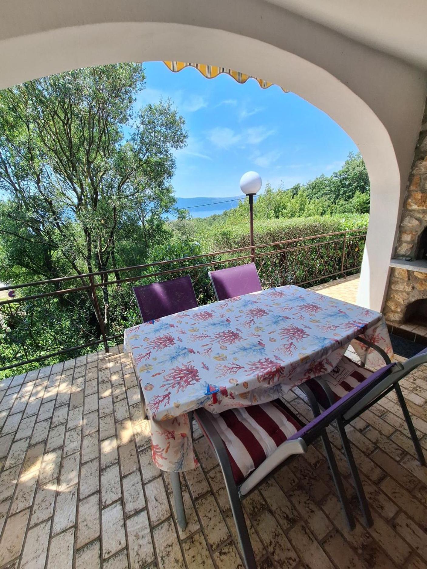 Krk Apartmani Pepina Pinezići Buitenkant foto