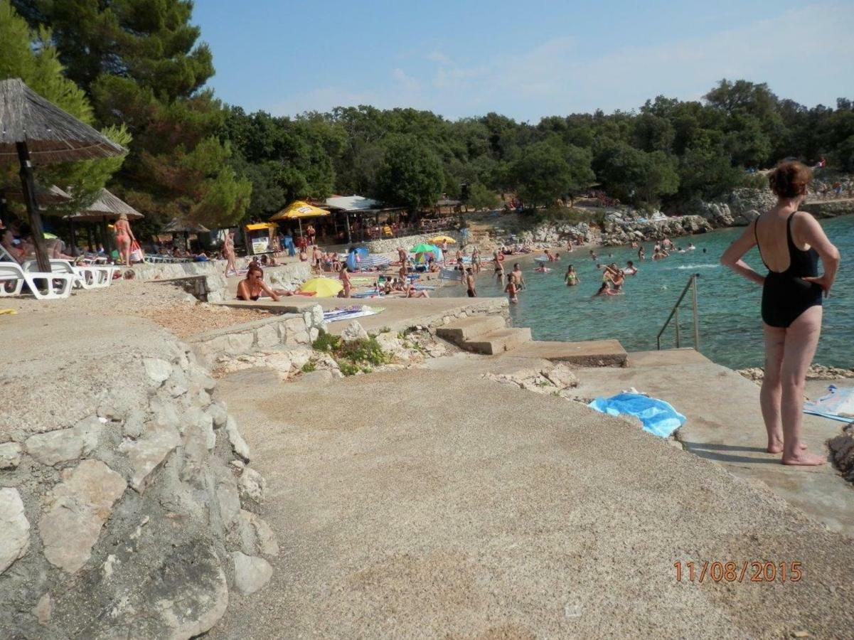 Krk Apartmani Pepina Pinezići Buitenkant foto